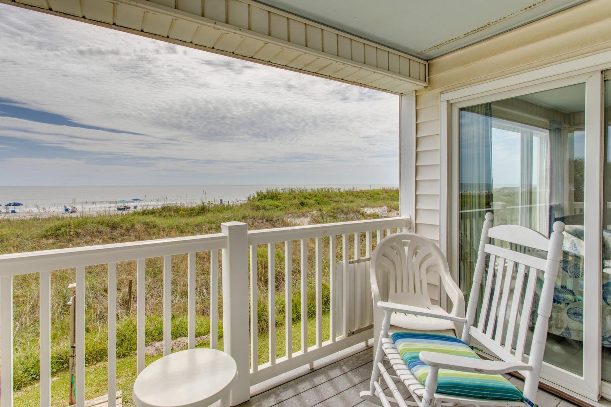 Sunny Windy Hill Beachfront Condo With Private Patio Миртл-Бич Экстерьер фото